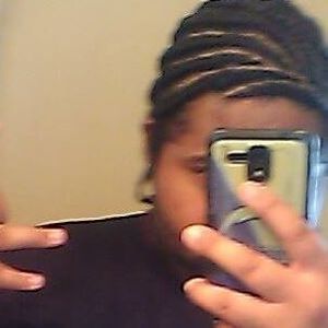 Meet your Posher, Victor